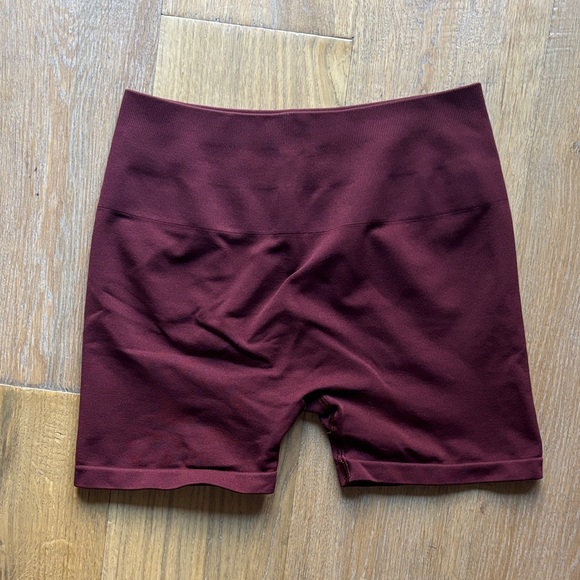 Gymreapers Burgundy Spandex Shorts - Picture 1 of 2